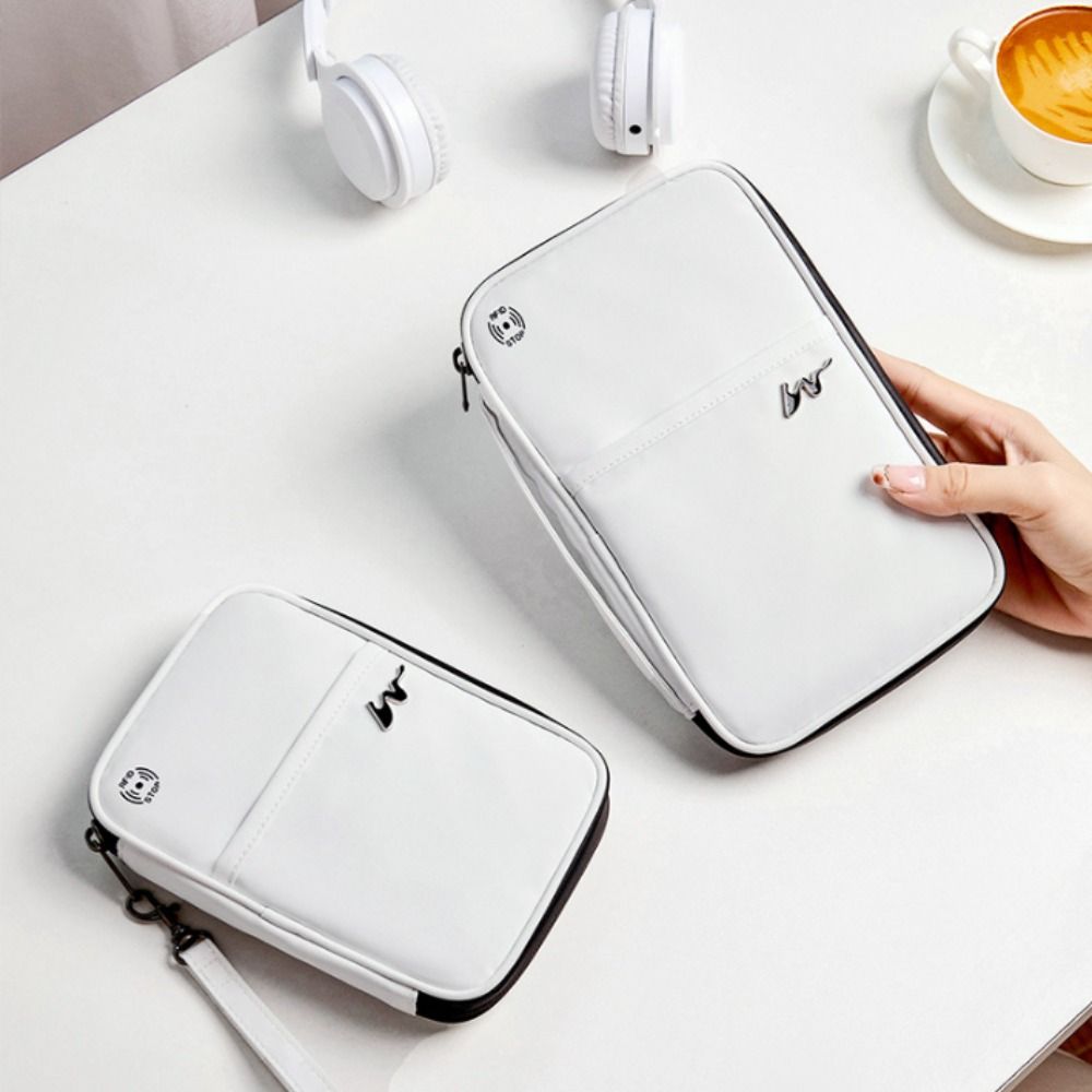 Portable Polyester Card Case L - đánh giá và giá Passport Wallet Rfid